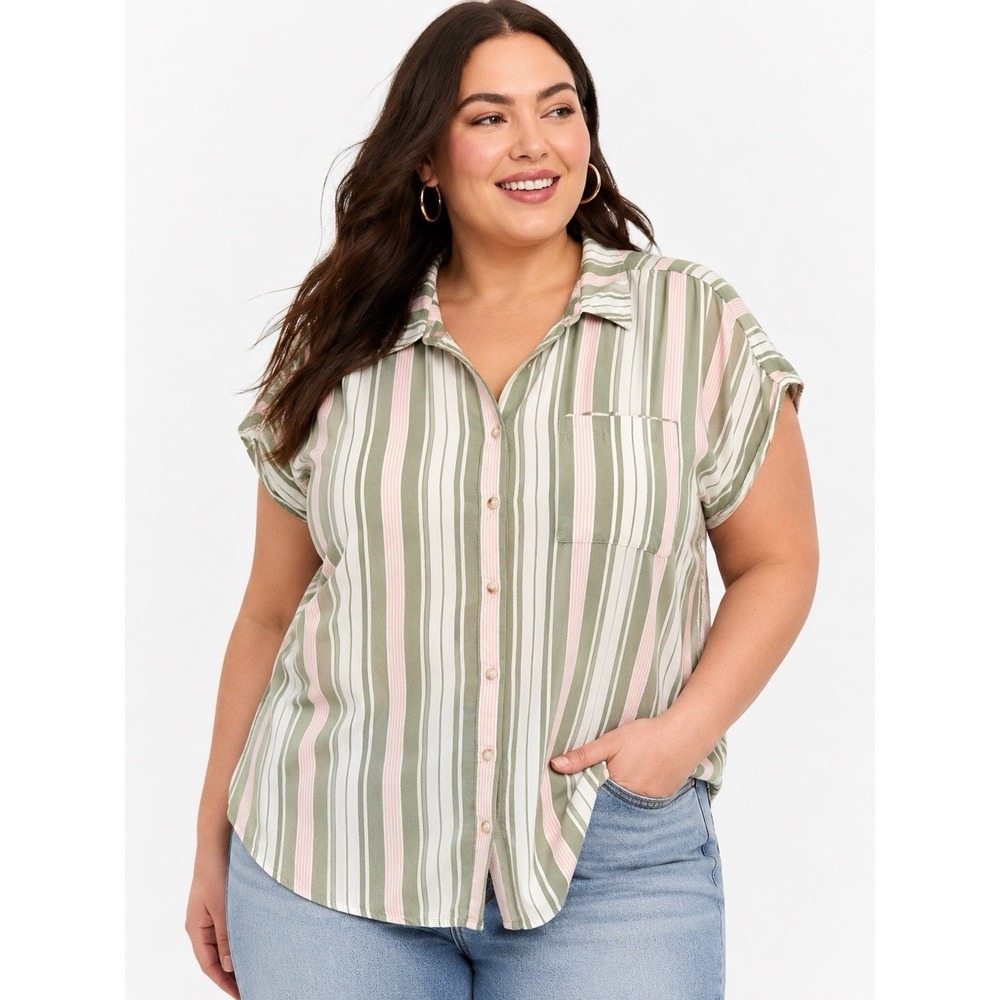 Torrid 2X Green Pink Stripe Button Front Pocket Cap Sleeve‎ Blouse